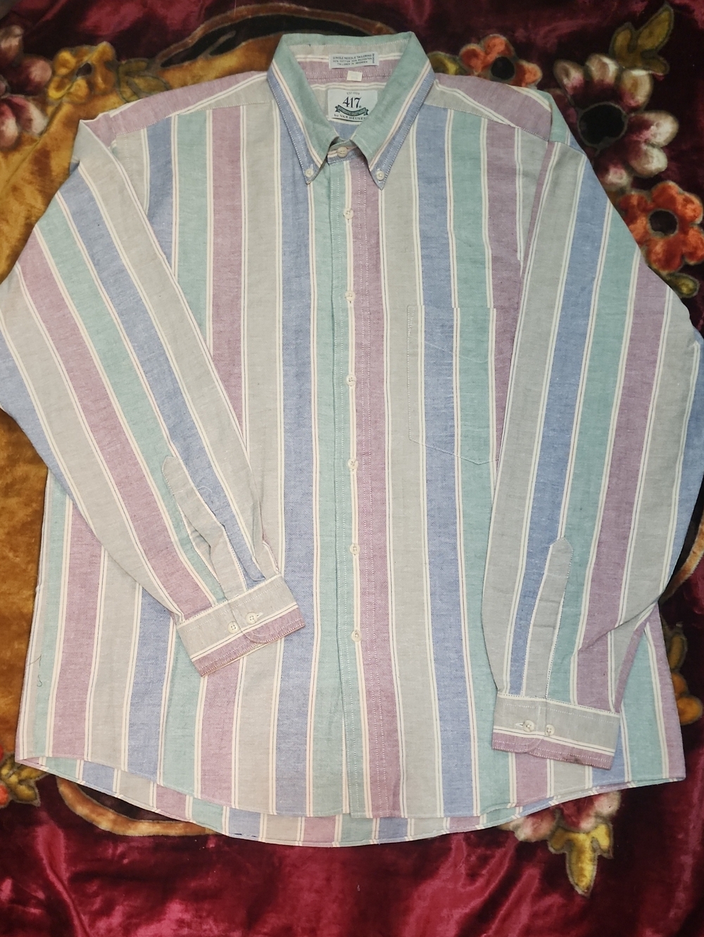 SALE 💵🏃‍♀️💨 Vintage Van Heusen Pastel Multi-Stripe Button-Down Shirt